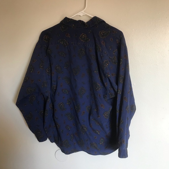 Vintage paisley button-up. - Picture 5 of 5